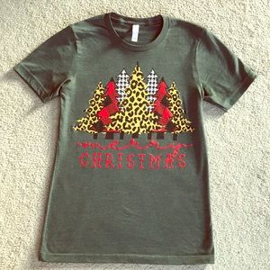 Merry Christmas leopard tee